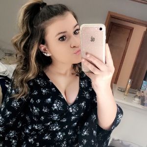 Meet your Posher, Jana